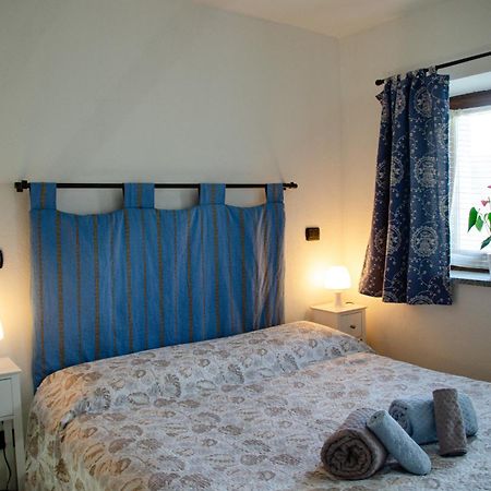 Villa La Casa Degli Aromi - Vista Montagna E Relax à Aoste Extérieur photo